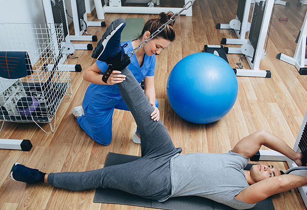 Dealing with Sports Injury: Strategies for Prevention and Recovery